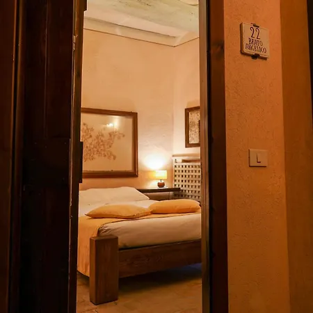 Le Silve Di Armenzano Otel