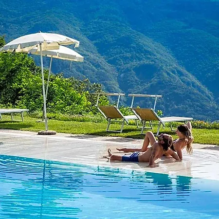 Le Silve Di Armenzano Otel